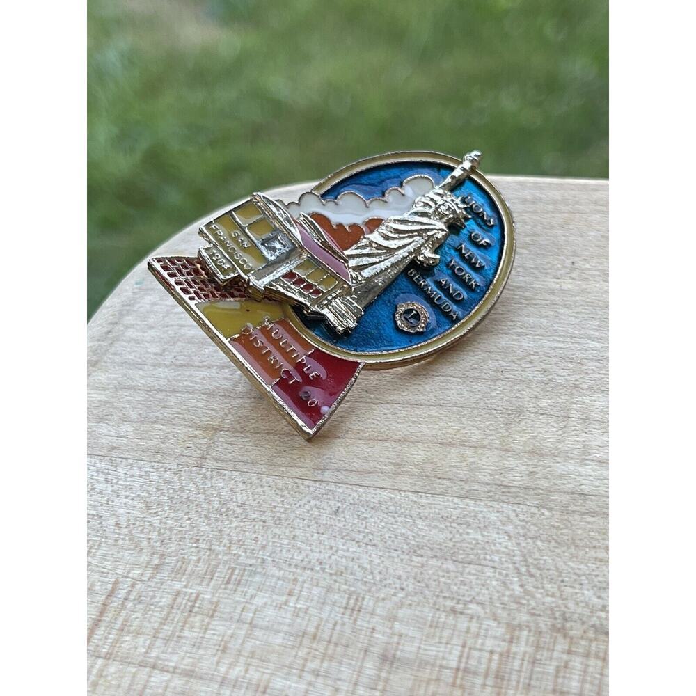 Lions Club Lapel Pin 1984 Francisco 20‎